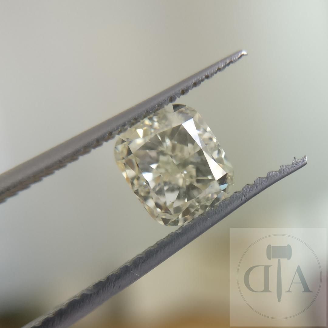 Null Diamant 2.02ct certifié GIA

- Certificat GIA n° 1156829337 
- Forme : Cous&hellip;
