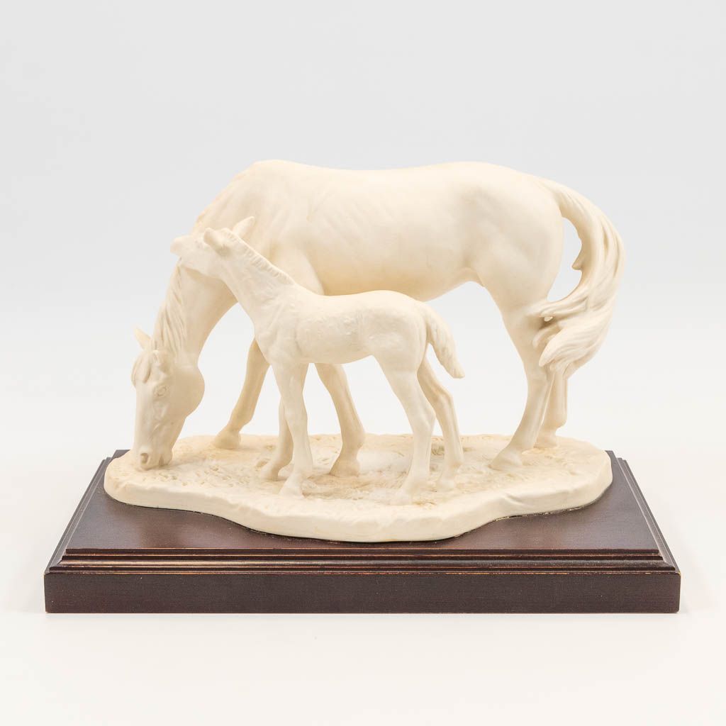 Null A biscuit porcelain horse with foal, made by Goebel porcelain and marked G.&hellip;