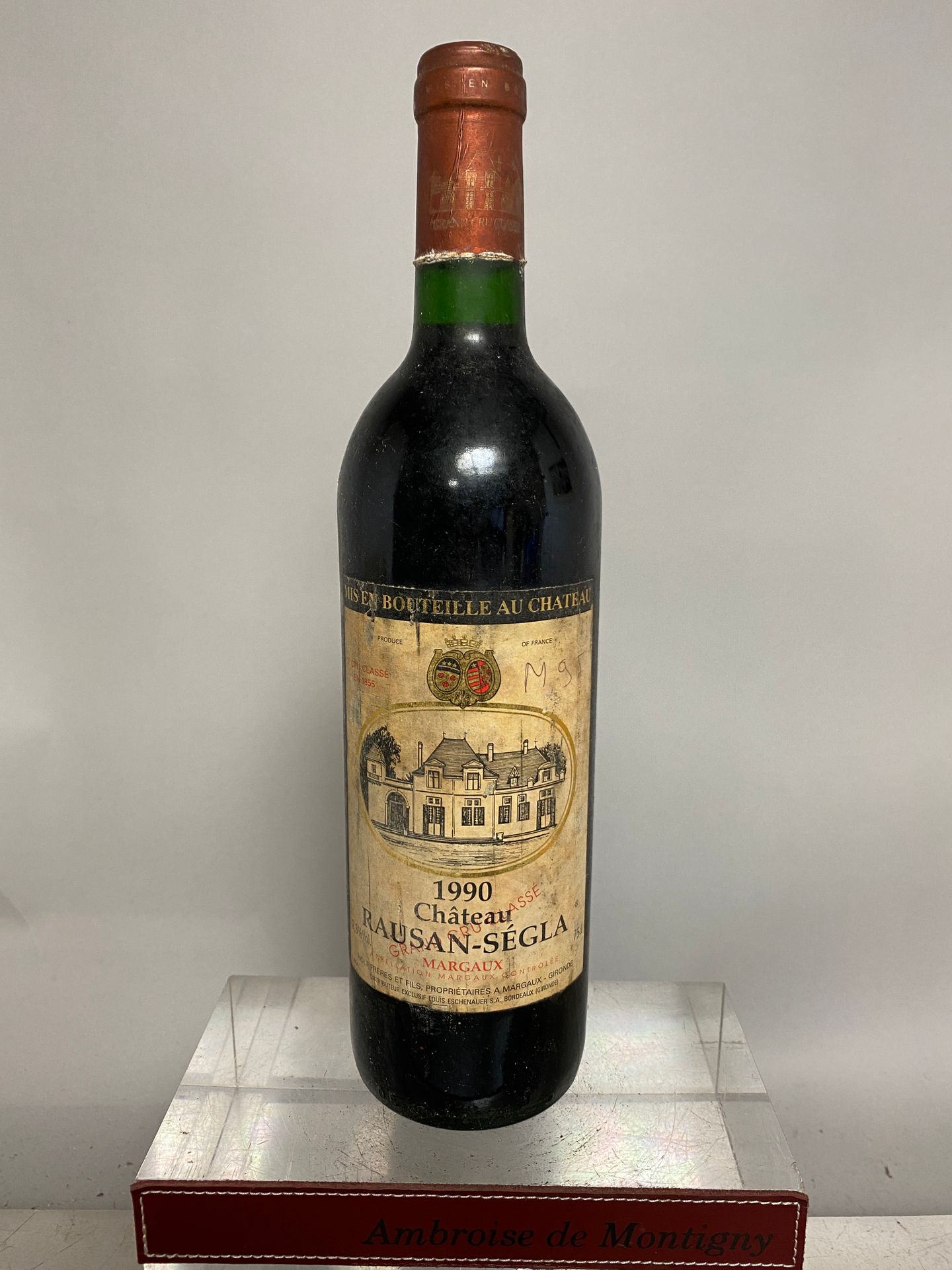 Null 
1 Flasche Château RAUSAN SEGLA - 2. Gcc Margaux , 1990 

Fleckiges und bes&hellip;