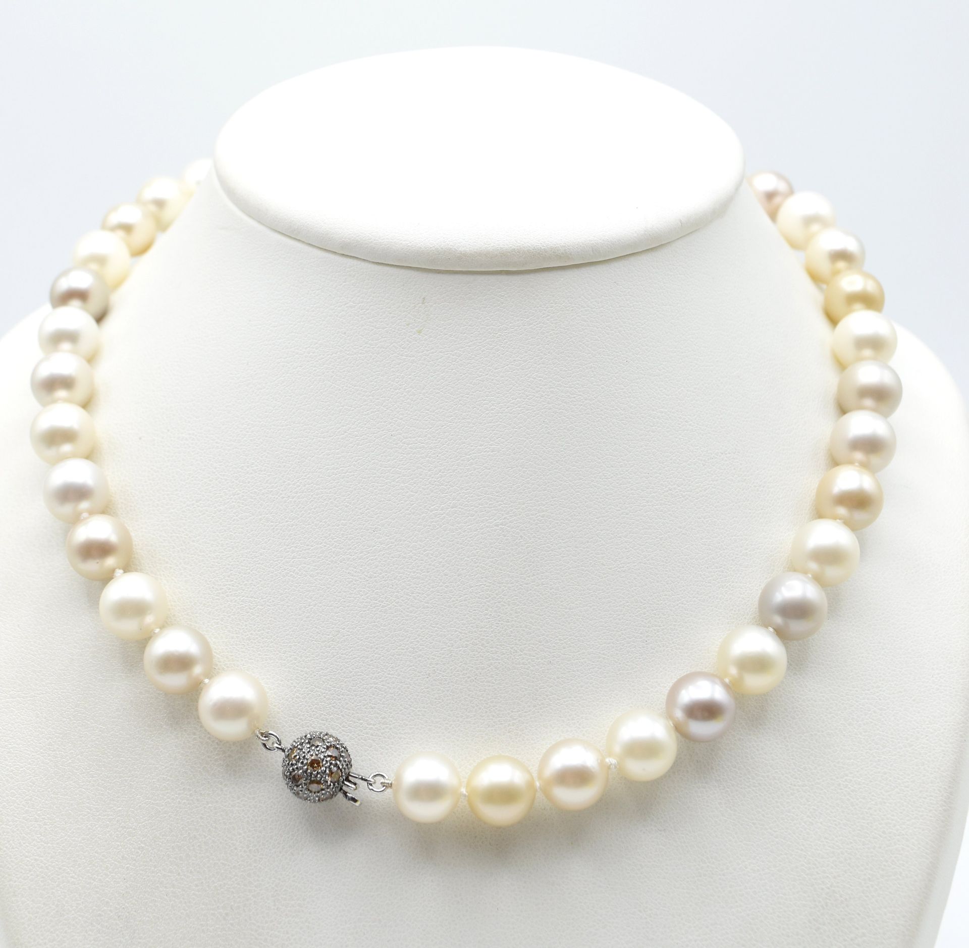 Null Collier de perles de Tahiti (8-8.5 mm) de couleur atypique avec fermoir en &hellip;