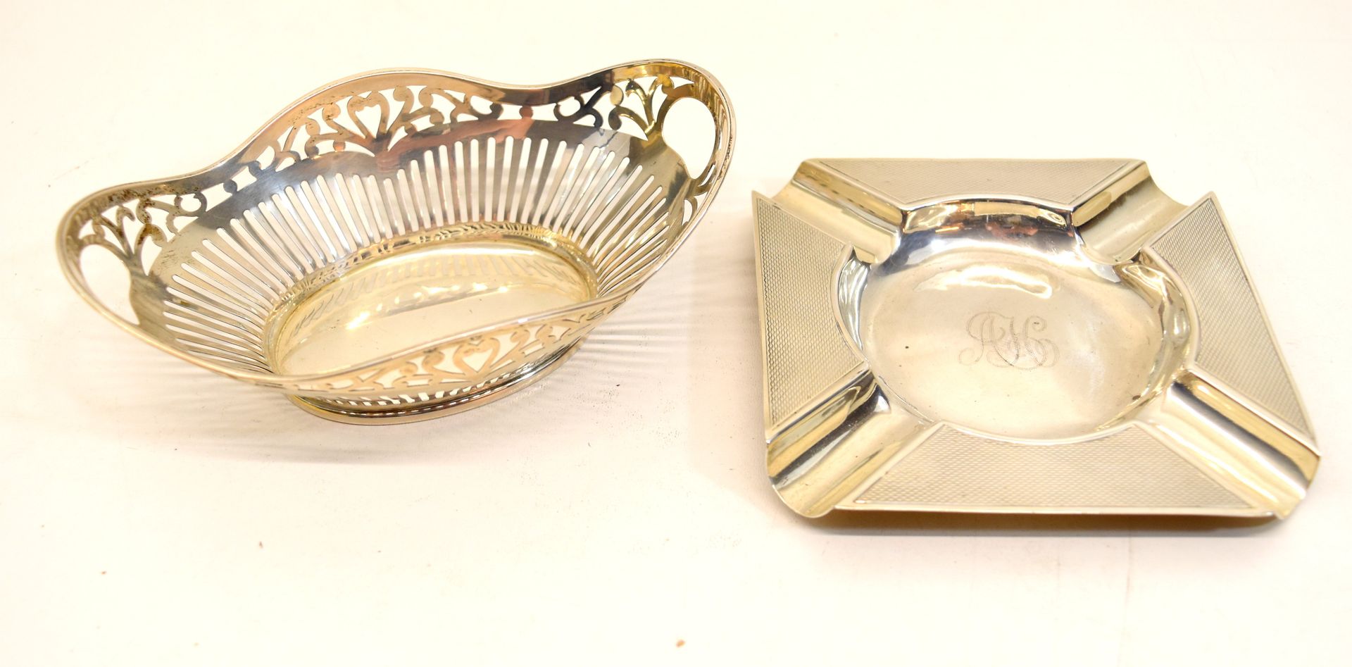 Null 1 ashtray and 1 ravier in silver (personalized) - 153.1 g \nBeschrijving in&hellip;