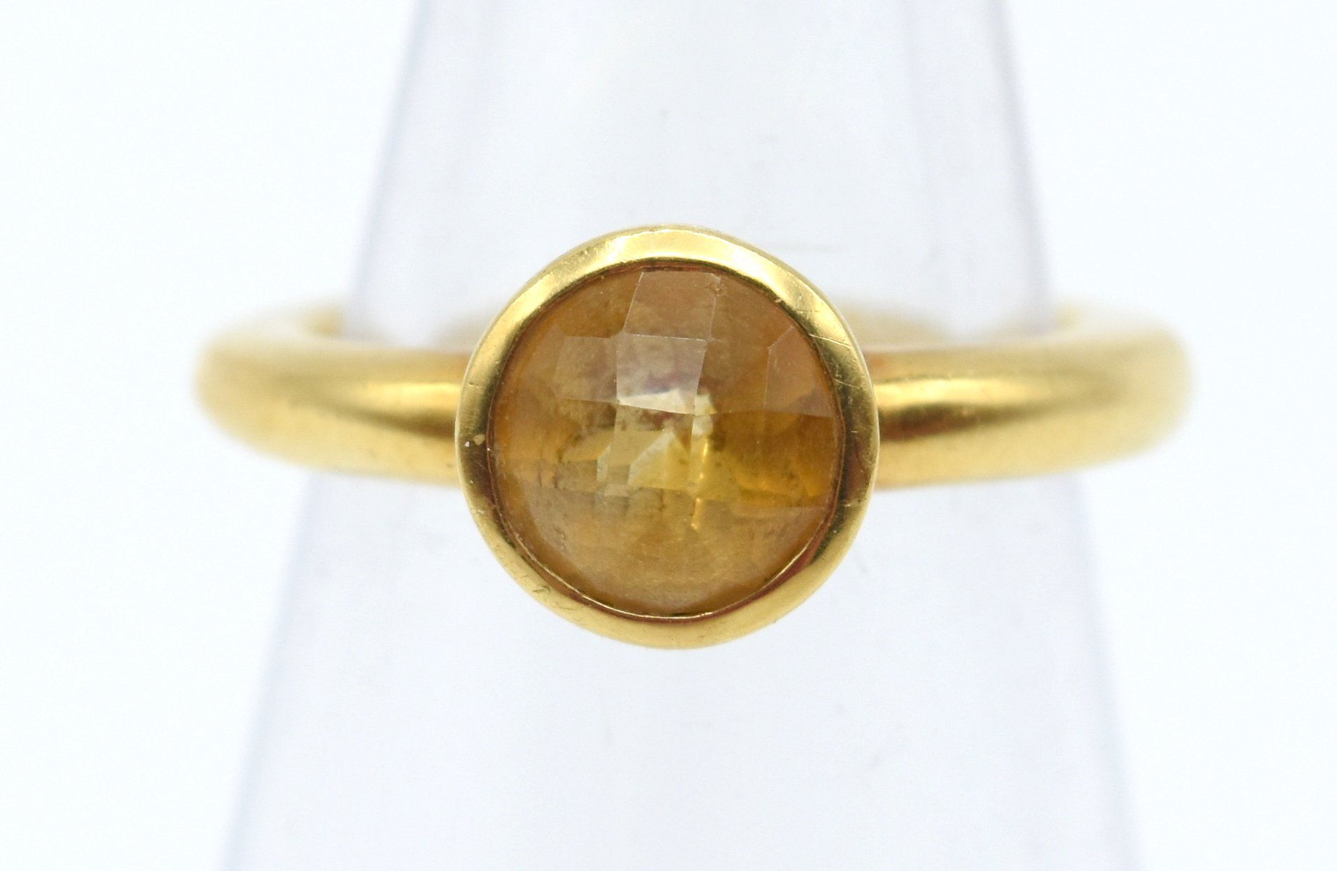 Null Anello in oro giallo 18 ct (pietra colorata) - 7,6 g lordi (Misura: 53) 

B&hellip;