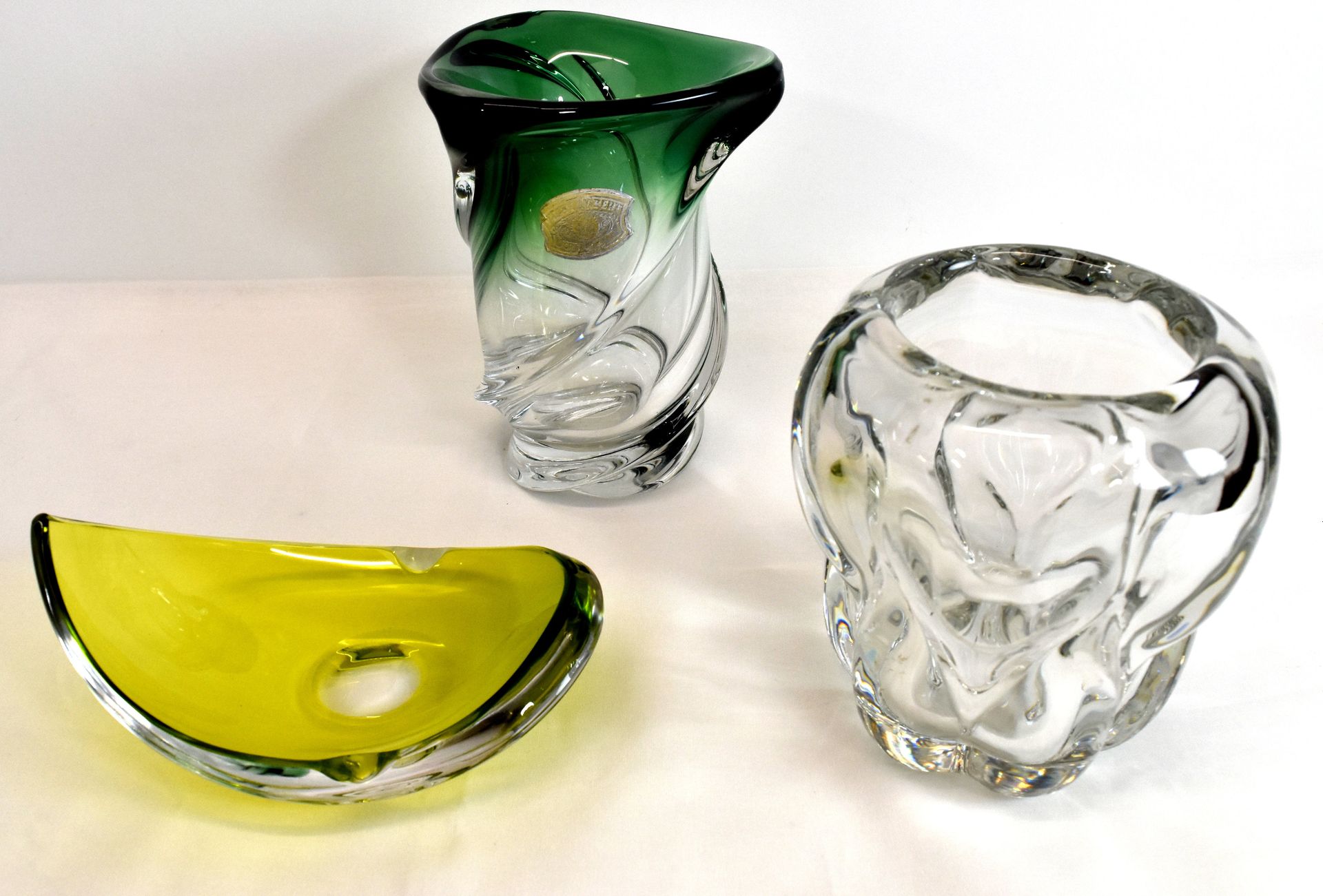 Null Cendrier en cristal coulé bicolore Vase en cristal coulé bicolore VAL SAINT&hellip;