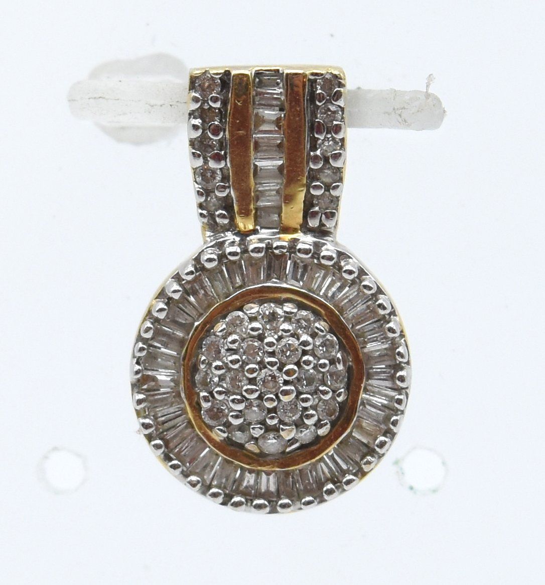 Null Pendant in 14 ct yellow and white gold set with 29 brillants +/- 0.29 ct an&hellip;
