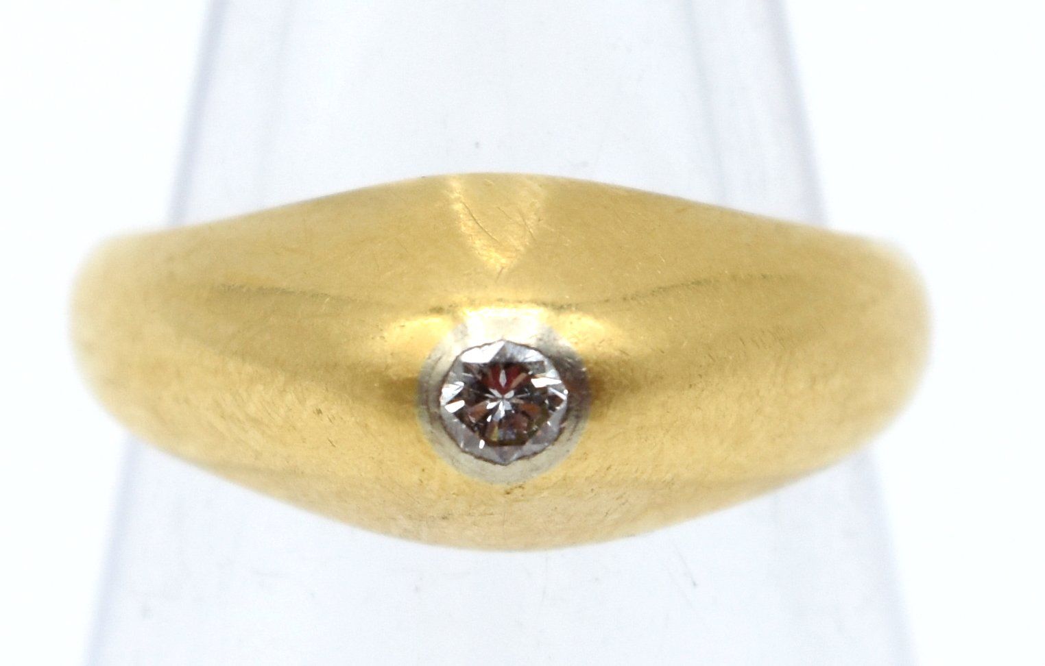 Null 18K黄金戒指，镶嵌1颗璀璨的钻石+/-0.10克拉 - 6.7克（尺寸：51.5 

在荷兰的描述。

 镶嵌在18K的Geelgoud珠子上的戒指&hellip;