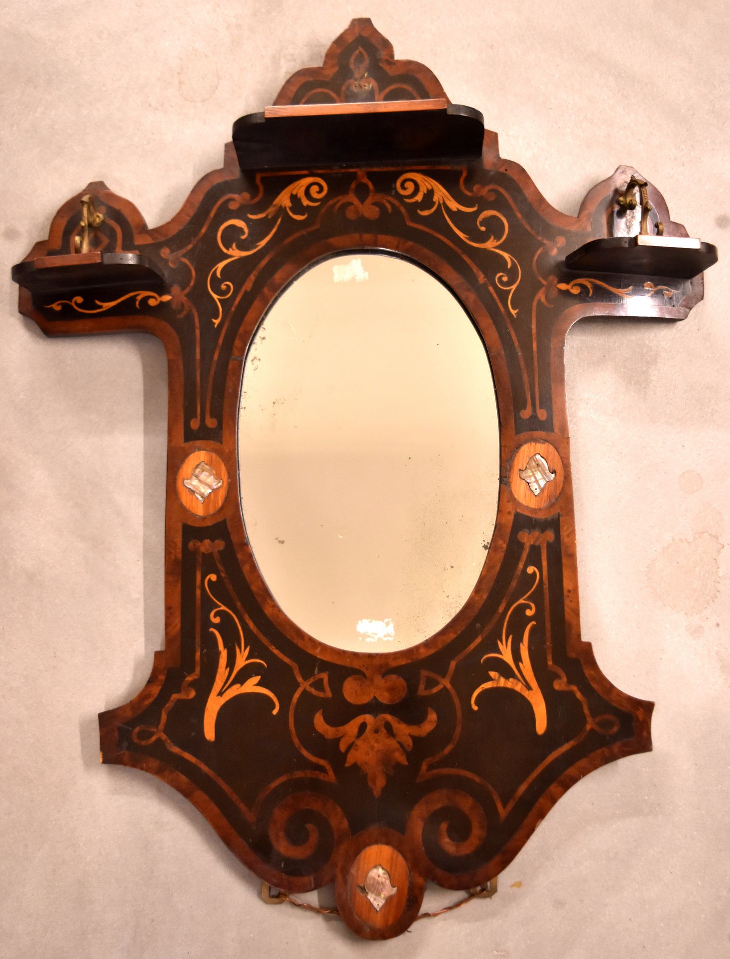 Null Specchio di legno intarsiato con madreperla e legni preziosi (raccordi e pe&hellip;