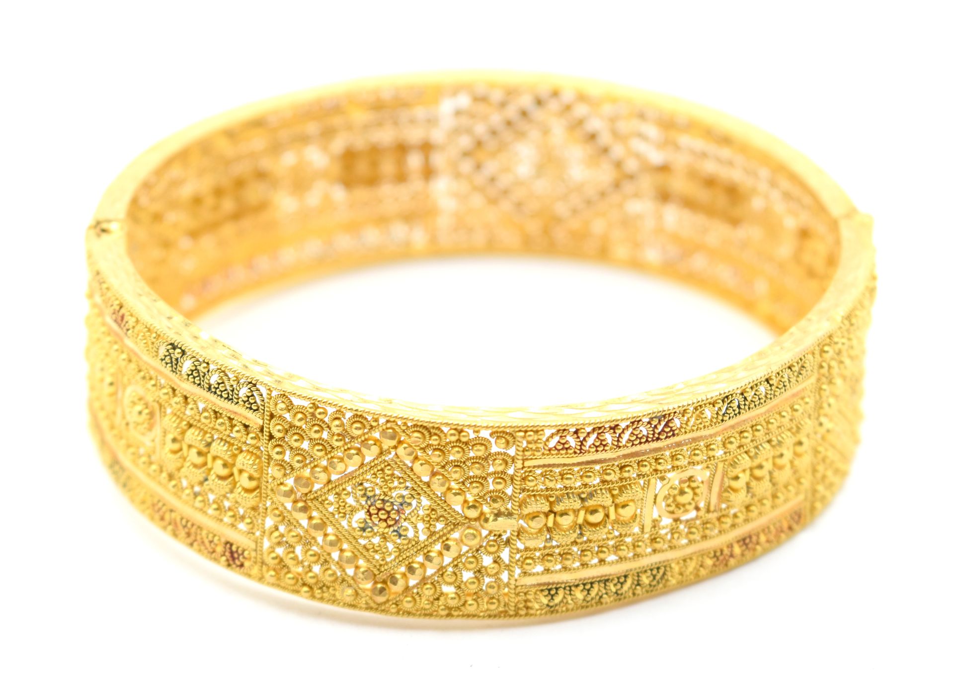 Null Starres Armband aus 21 Karat Gelbgold - 36 g (6,5 x 6 cm)