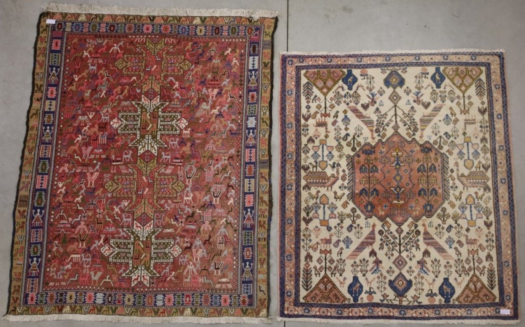 Null Orientalischer handgeknüpfter Teppich Kaukasus mit Tiermotiven und Figuren &hellip;