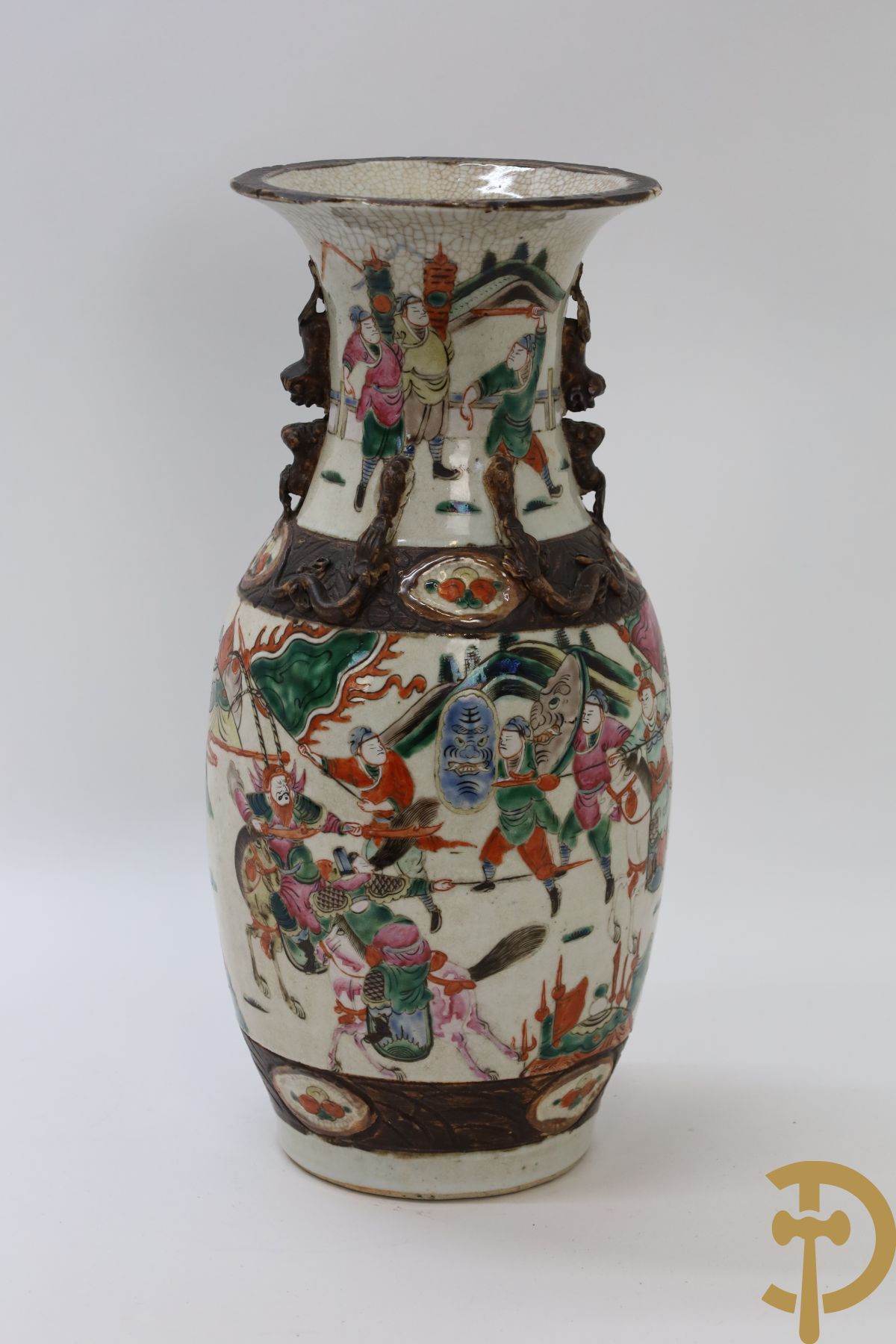 Null Vase Nankin avec scènes de guerriers | Hauteur 45 cm.