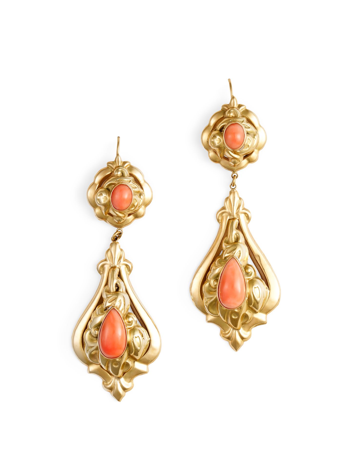 Null *NAPOLEON III CORAL EARRINGS In 18K yellow gold, each set with a pear shape&hellip;