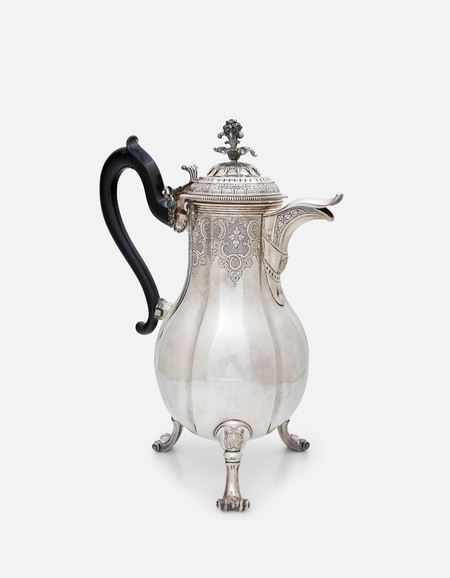 Null SILVER TRIPOD EWER

Mons, 1735 

With engraved and chiseled lambrequin deco&hellip;