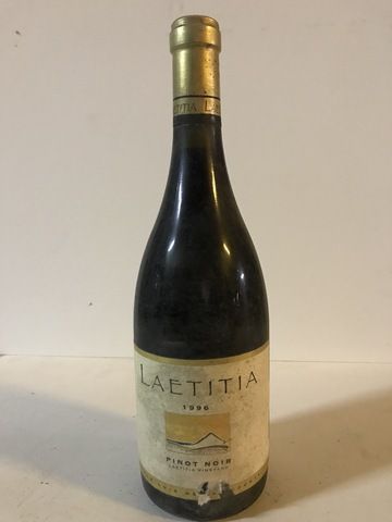 Null 1 Blle LAETICIA (Pinot noir) 1996 - Très belle