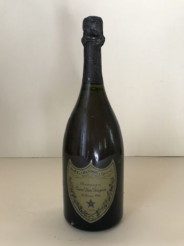 Null 1 Blle CHAMPAGNE MOET CHANDON Cuvée Dom Pérignon 1988 - Belle / TLB