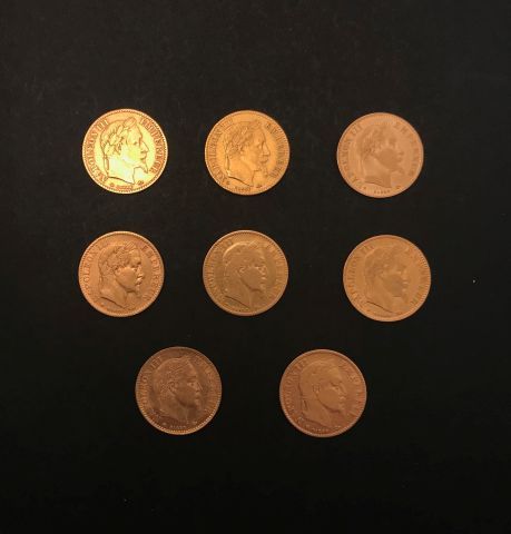 Null 
Eight pieces 10 Francs GOLD NAPOLEON III LAUREL HEAD



Lot sold on design&hellip;