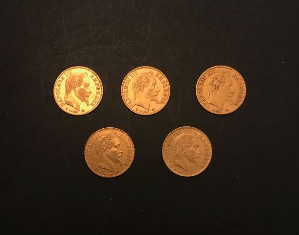 Null 
Cinco monedas de 10 francos de ORO CABEZA DE NAPOLEÓN III LAURADA.



Lote&hellip;