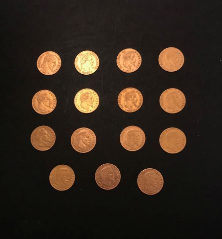 Null 
Fifteen pieces 5 Francs GOLD NAPOLEON III LAURED HEAD



Lot sold on desig&hellip;