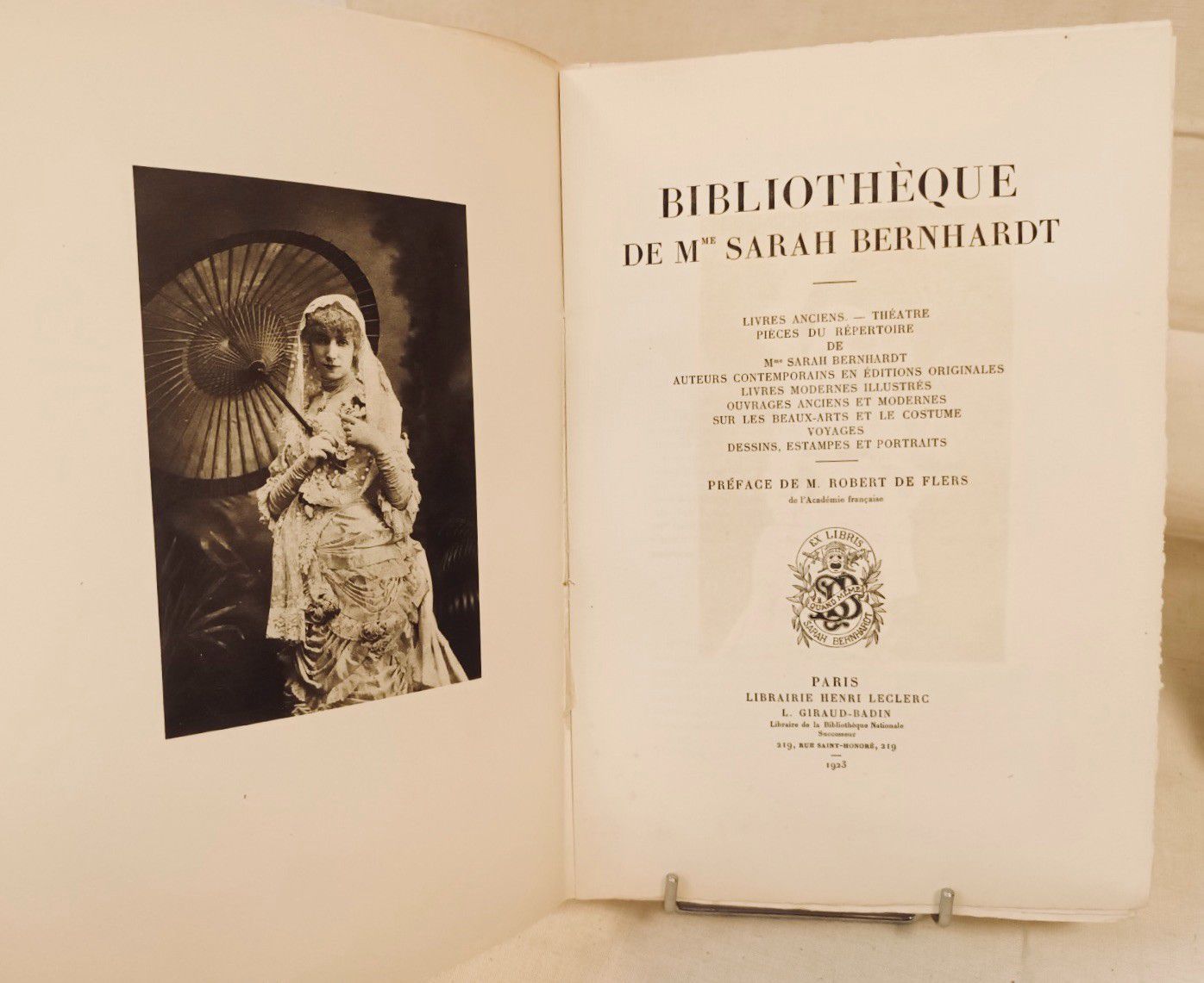 Null 
BERNHARDT (Sarah). Bibliothèque de Mme Sarah Bernhardt. Préface de M. Robe&hellip;