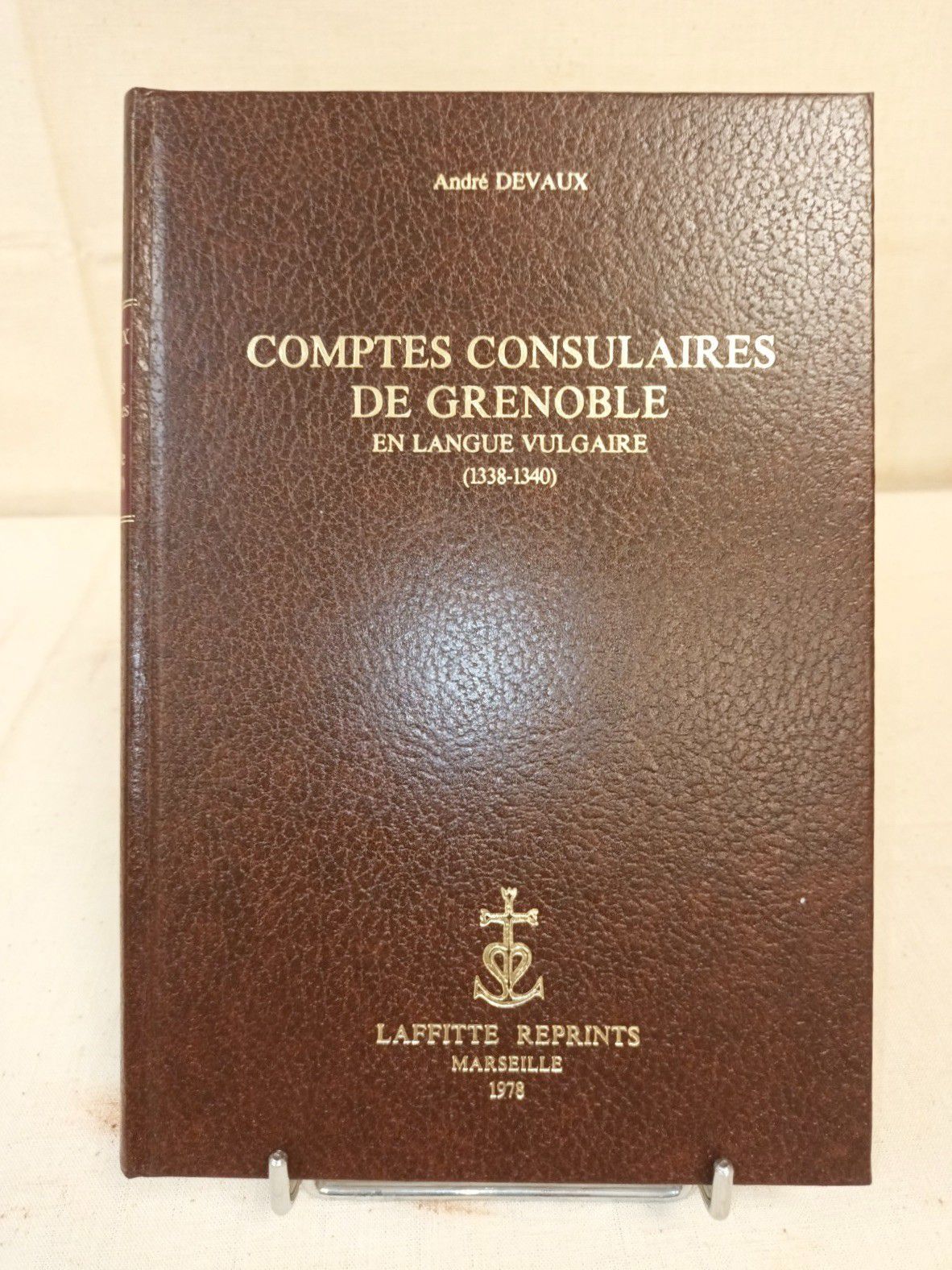 Null 
DEVAUX (André). Comptes consulaires de Grenoble en langue vulgaire (1338-1&hellip;