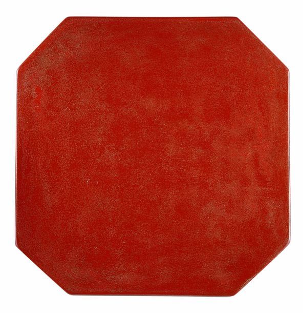Null Katsu HAMANAKA (1895-1982)
	Panneau octogonal laqué rouge orangé et or.
	33&hellip;