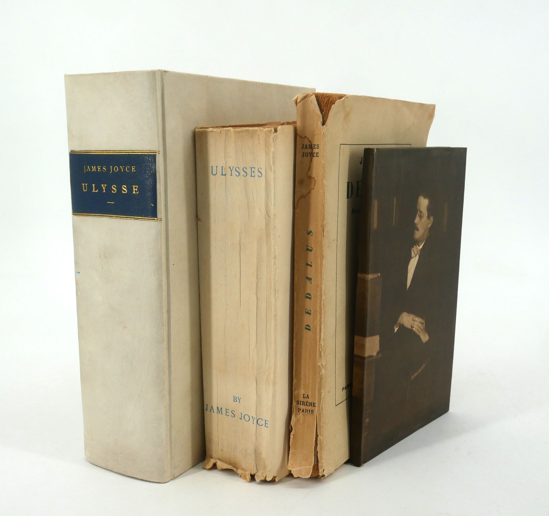 Null JAMES JOYCE. 
- Ulysses.
Shakespeare and Company, janvier 1924.
In-8 br. Qu&hellip;