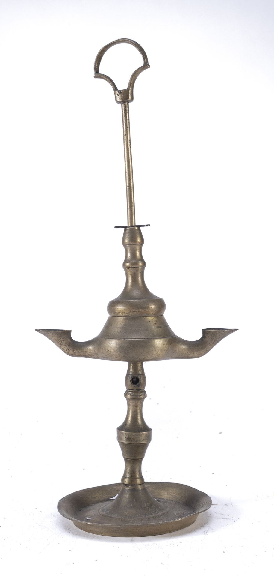Null 佛罗伦萨铜质米诺，19世纪末

带双火的油灯。

尺寸为33 x 10厘米。