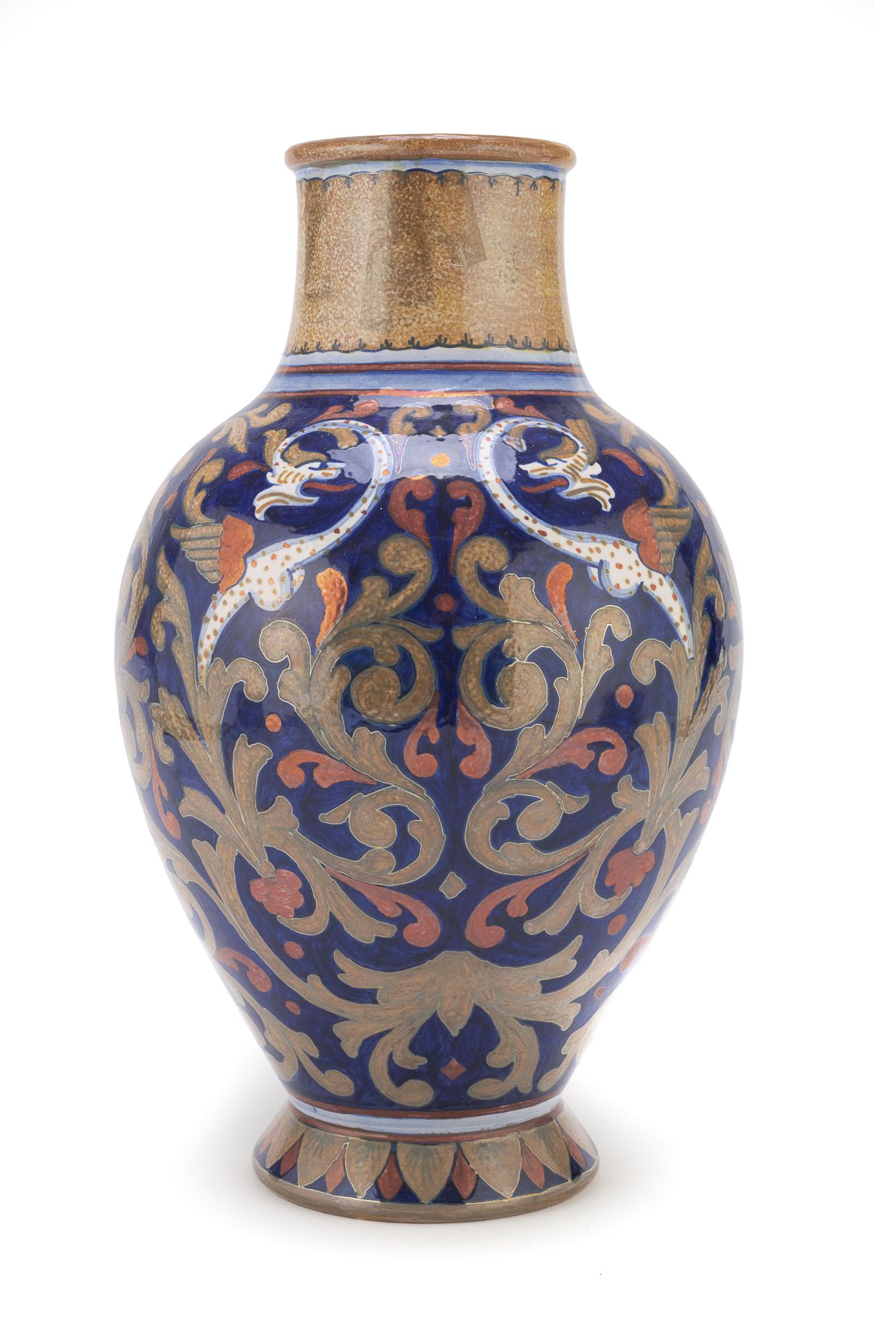 Null 釉面陶瓷花瓶，Rubboli Gualdo Tadino 20世纪初

多色珐琅和黄金，钴质地面上的怪诞装饰。

底座下有标记。

尺寸为46 x 2&hellip;