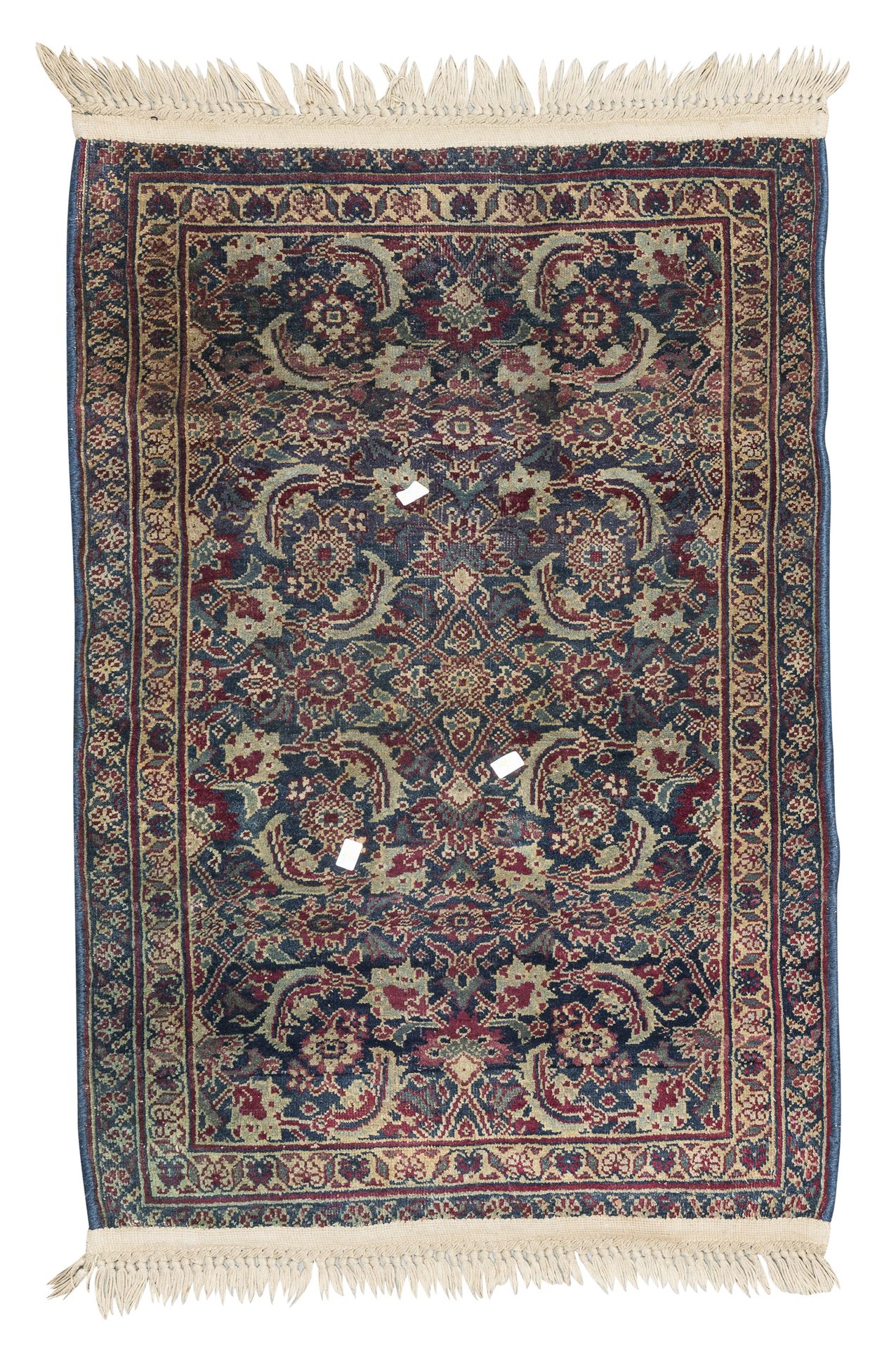 Null 罕见的费拉汉地毯，20世纪初


蓝底中央区域有一朵依次排列的花朵的双花纹设计。


尺寸为109 x 70厘米。