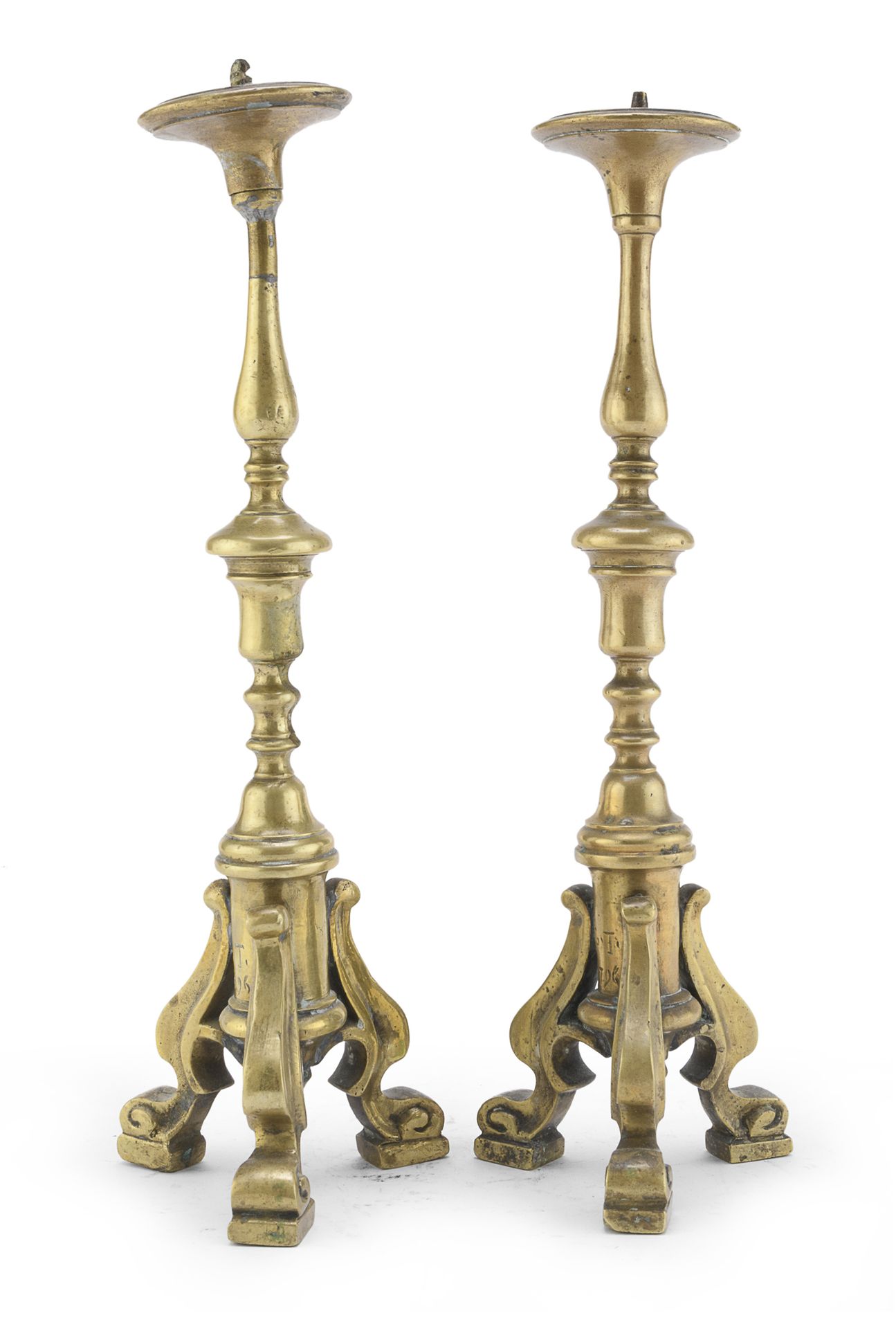 Null PAIR OF SMALL BRONZE CANDLESTICKS