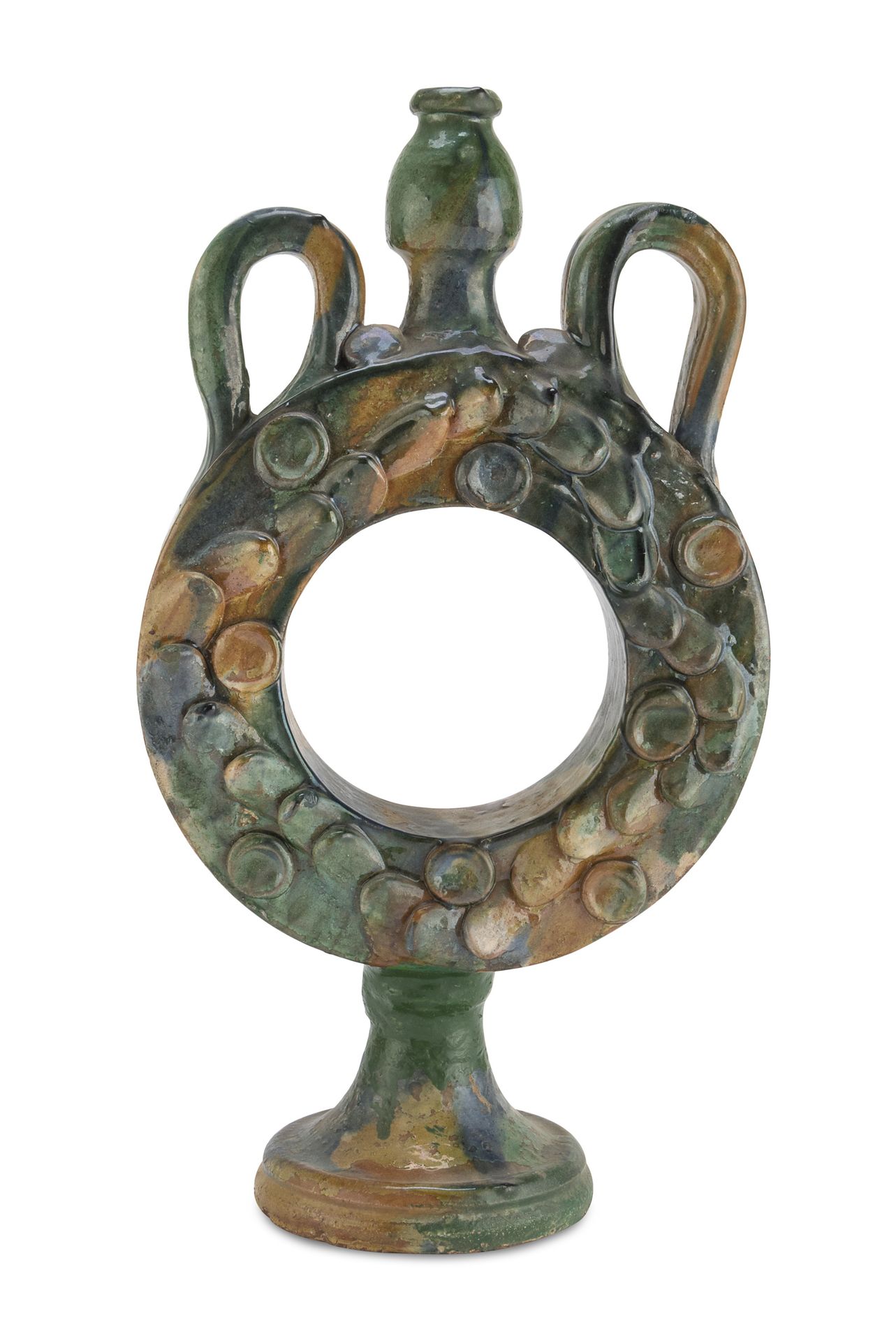 Null 陶器甜甜圈瓶，塞米那拉 19世纪末


绿色和赭石色珐琅，饰以花和叶。


尺寸为47 x 25 x 14.5厘米。