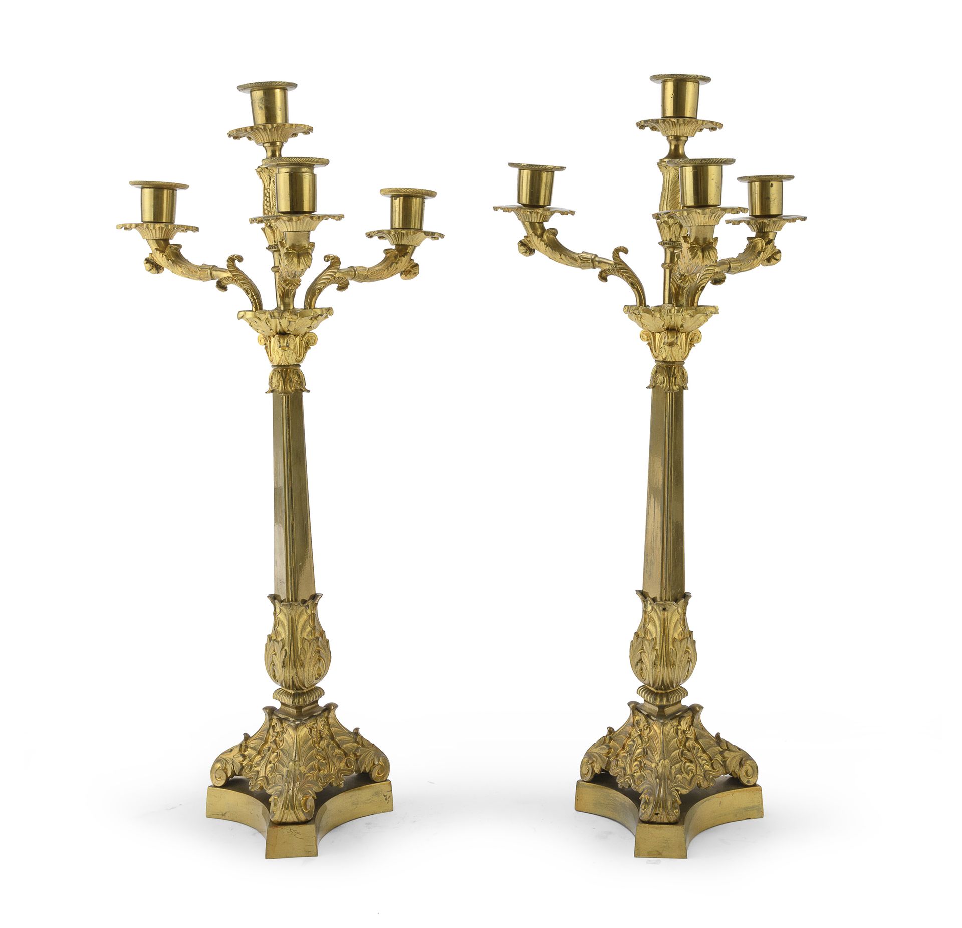 Null PAIR OF BRASS AND BRONZE CANDLESTICKS 19TH CENTURY