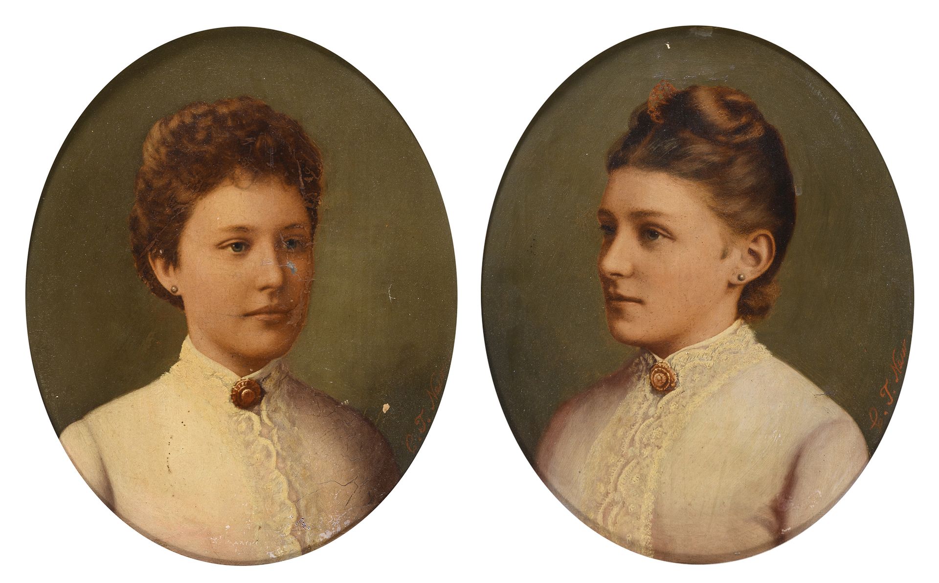 Null PAIR OF ENGLISH OIL PORTRAITS LATE 19TH CENTURY