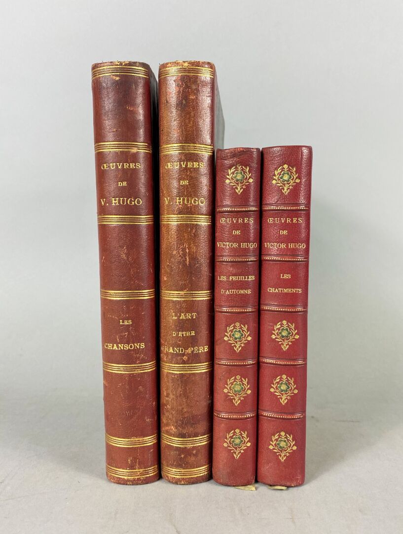 Null 维克多-雨果（1802-1885）。

本拍品由四件作品组成，包括:

颂歌》、《当爷爷的艺术》、《秋天的羽毛》、《房子》。

Edition J. &hellip;