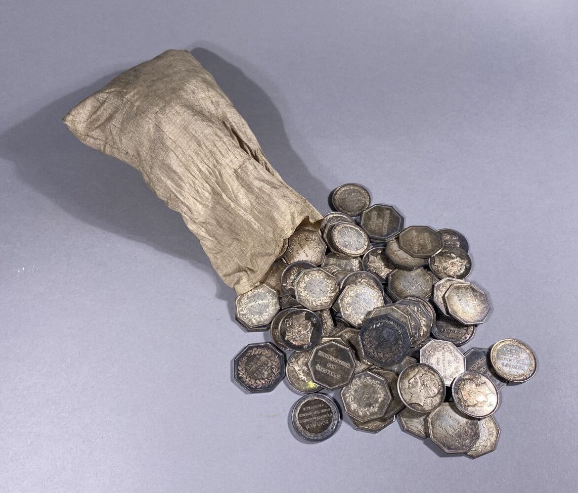 Null Grande lotto di gettoni di presenza in argento,
Prima metà del XIX secolo (&hellip;
