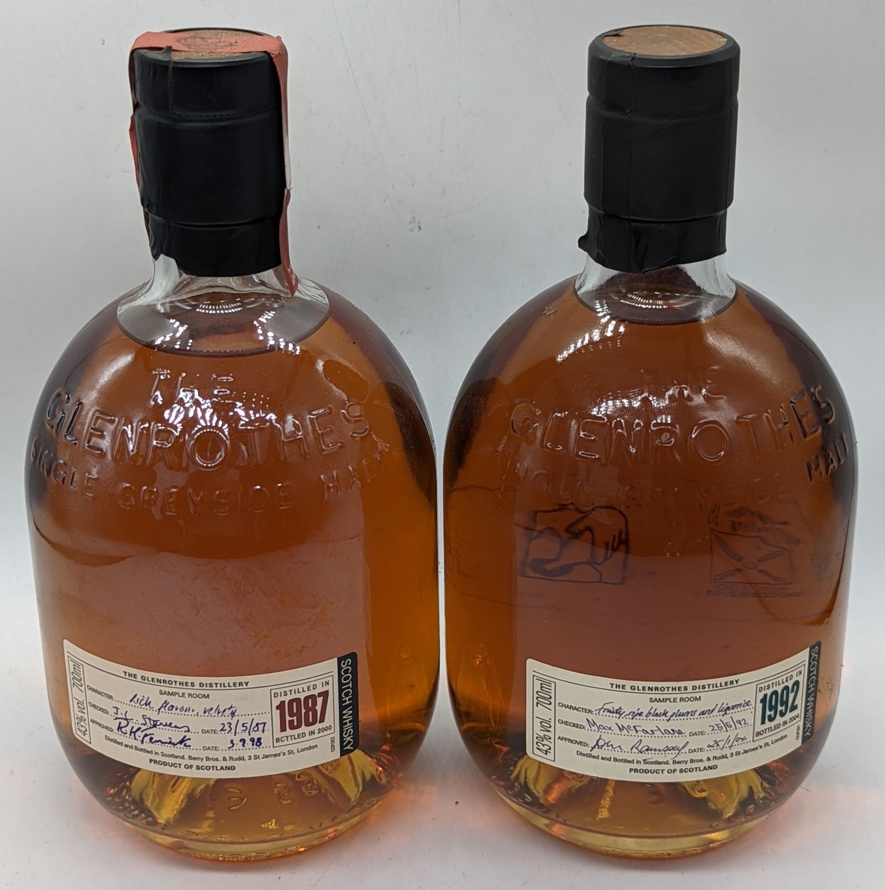 Glenrothes 一瓶Glenrothes 1987威士忌和一瓶Glenrothes 1992威士忌，700毫升