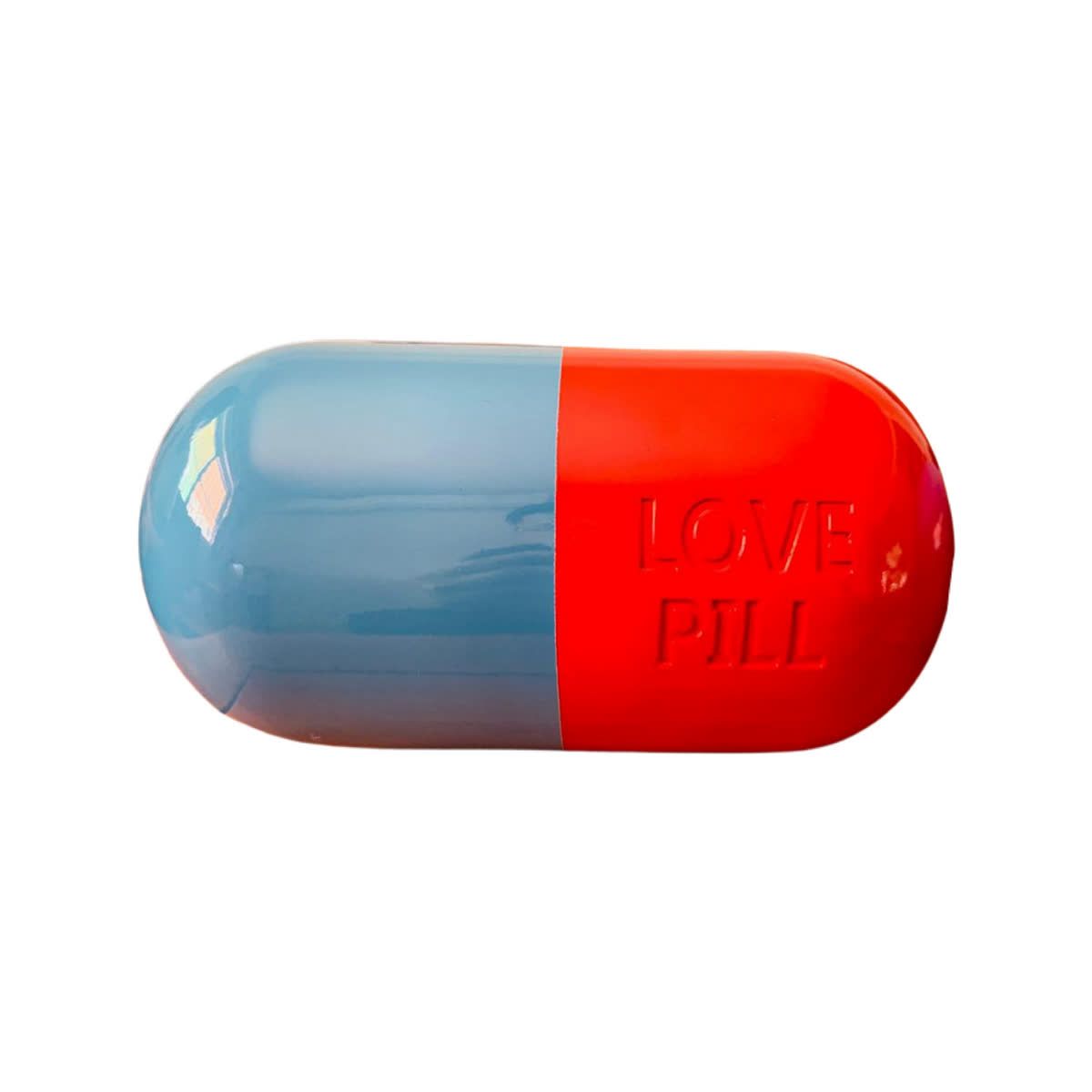 Null BRAIN ROY (MR&ROY, Né en 1980)

Sculpture Love Pills, Blue and Red

Sculptu&hellip;