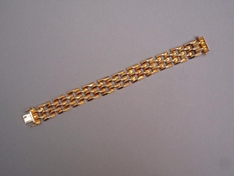 Null BRACELET MANCHETTE en or jaune (750 millièmes) à maillons. Poids brut.:42 g&hellip;