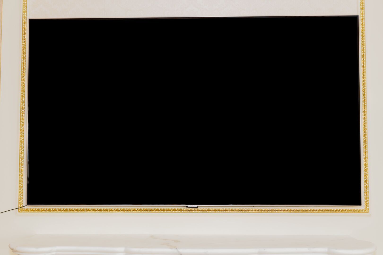 Null Grand téléviseur écran plat SAMSUNG QE75Q7FAMTXXC, 190 cm.

Version présumé&hellip;