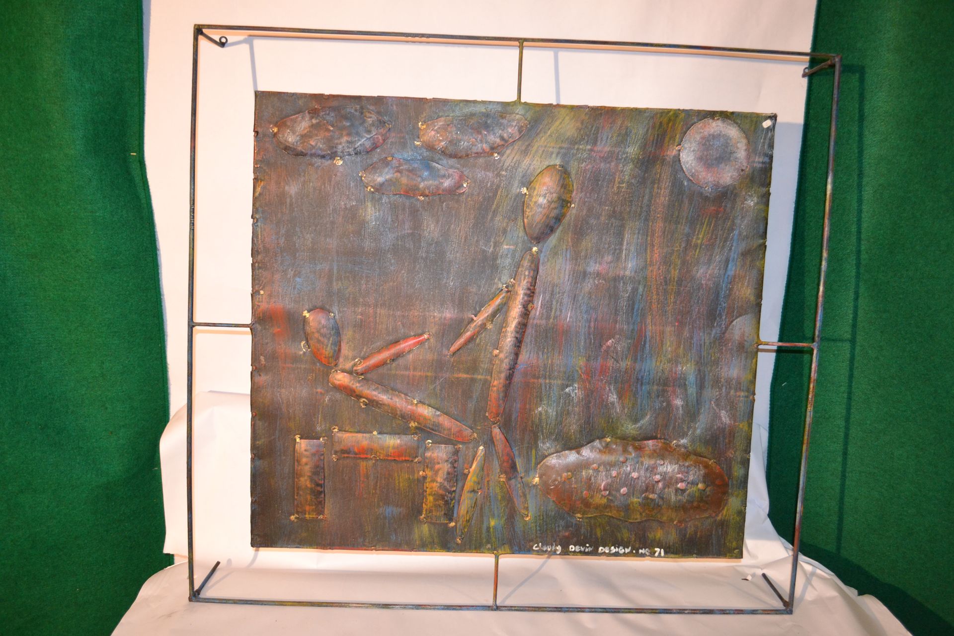 Null 金属画与抽象构图浮雕。

 100 x90.内部 80 x 70

重量：4,2公斤。