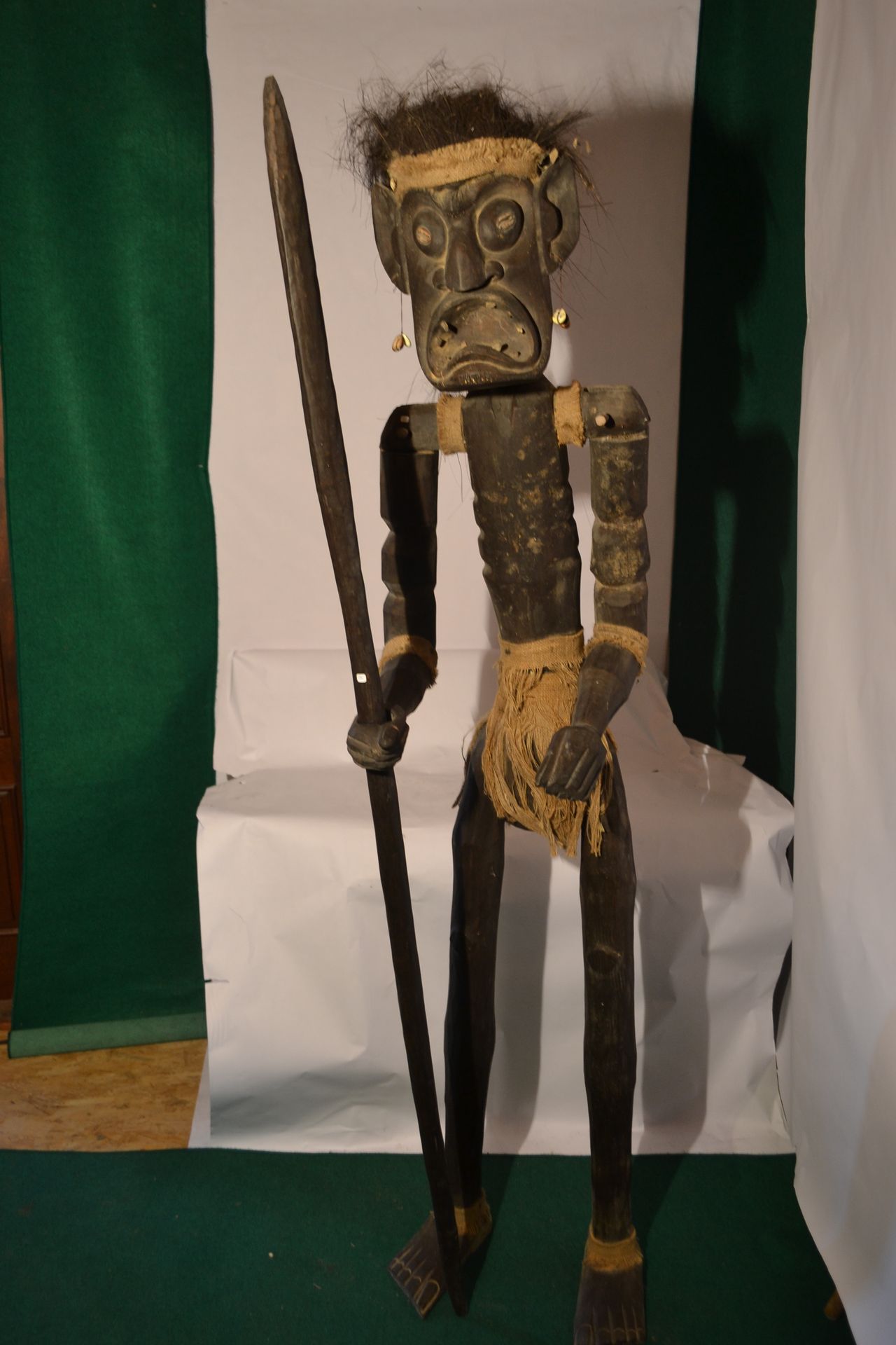 Null 原始人。

异国情调的木材

 衔接的肩膀。分为两部分（在腰部嵌套）。

 200 x 45.

重量：30公斤。
