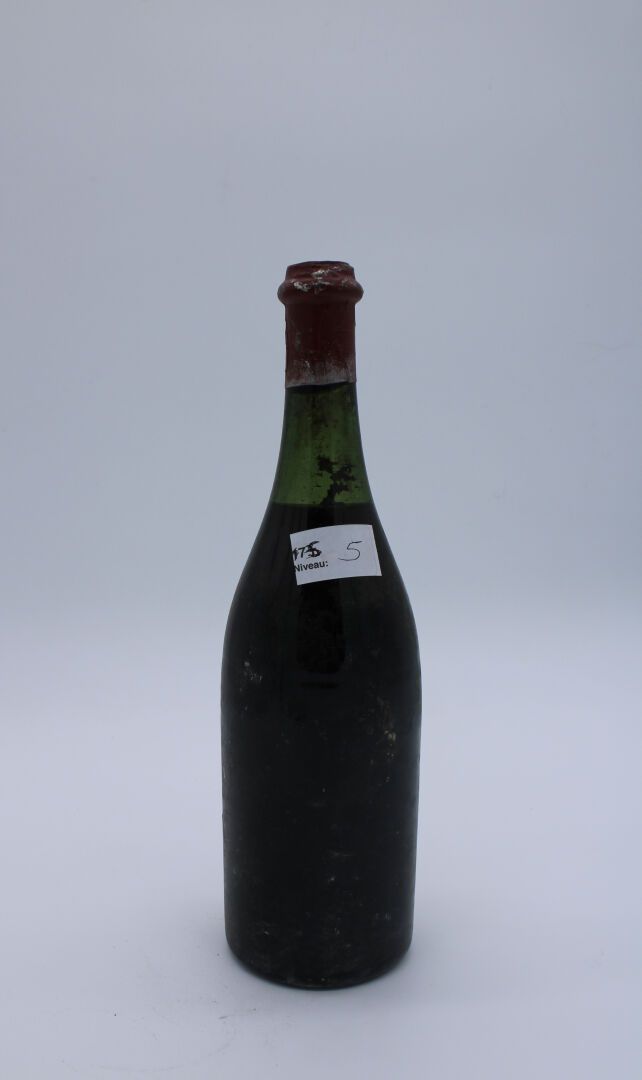 Null Domaine René Engel, Vosne-Romanée 1962, Niveau 5 cm, Etikett fleckig, fehlt&hellip;