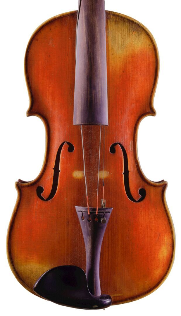 Null 小提琴 德国作品 约1900/1920年 伪装成尼古拉斯-吉塞洛1721年的标签（？），状况良好。

359毫米