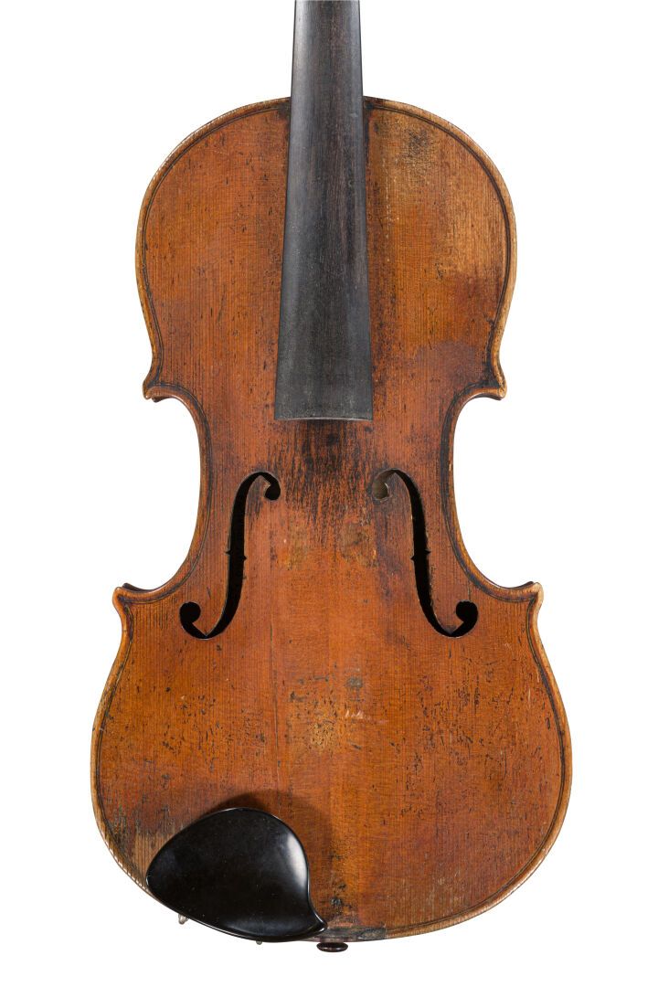 Null *德国19世纪末20世纪初的小提琴作品，背部关节已修复，右下方有小的断裂，桌子上有修复。

背面是359毫米。