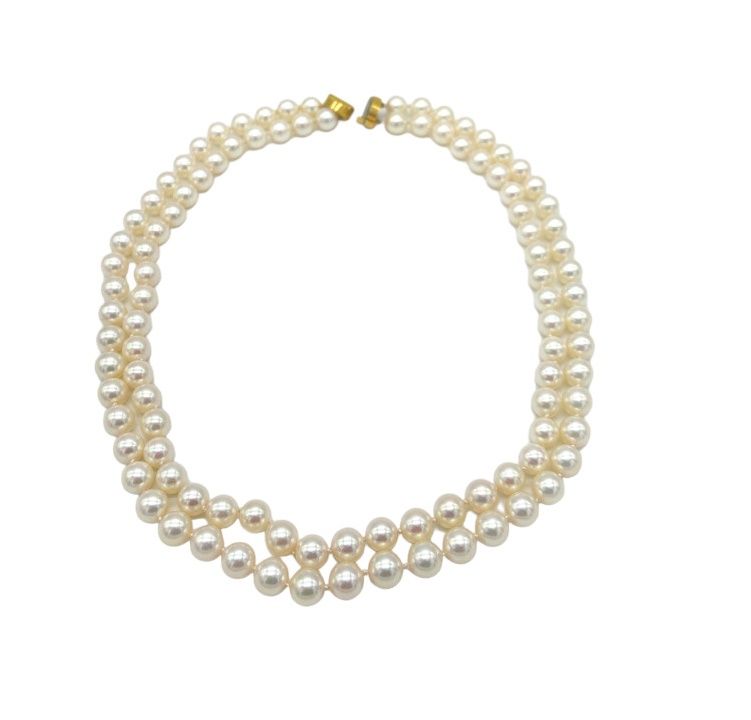 Null Ras de cou composé de rangs de 52 et 49 de perles akoya (diam. 7 mm), fermo&hellip;