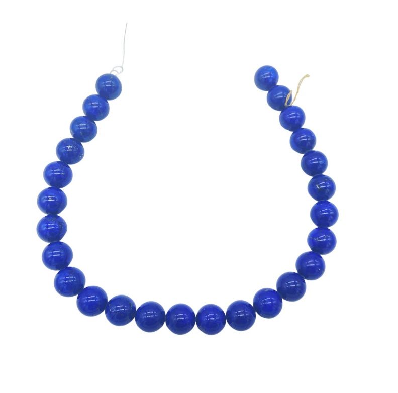 Null Rang de 26 perles de lapis lazuli, (diam. Env. 16 mm), sur fil, non monté e&hellip;