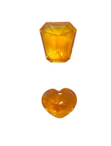 Null Zwei gelbe Saphire auf Papier, ein Herzschliff und ein hexagonaler Trapezsc&hellip;