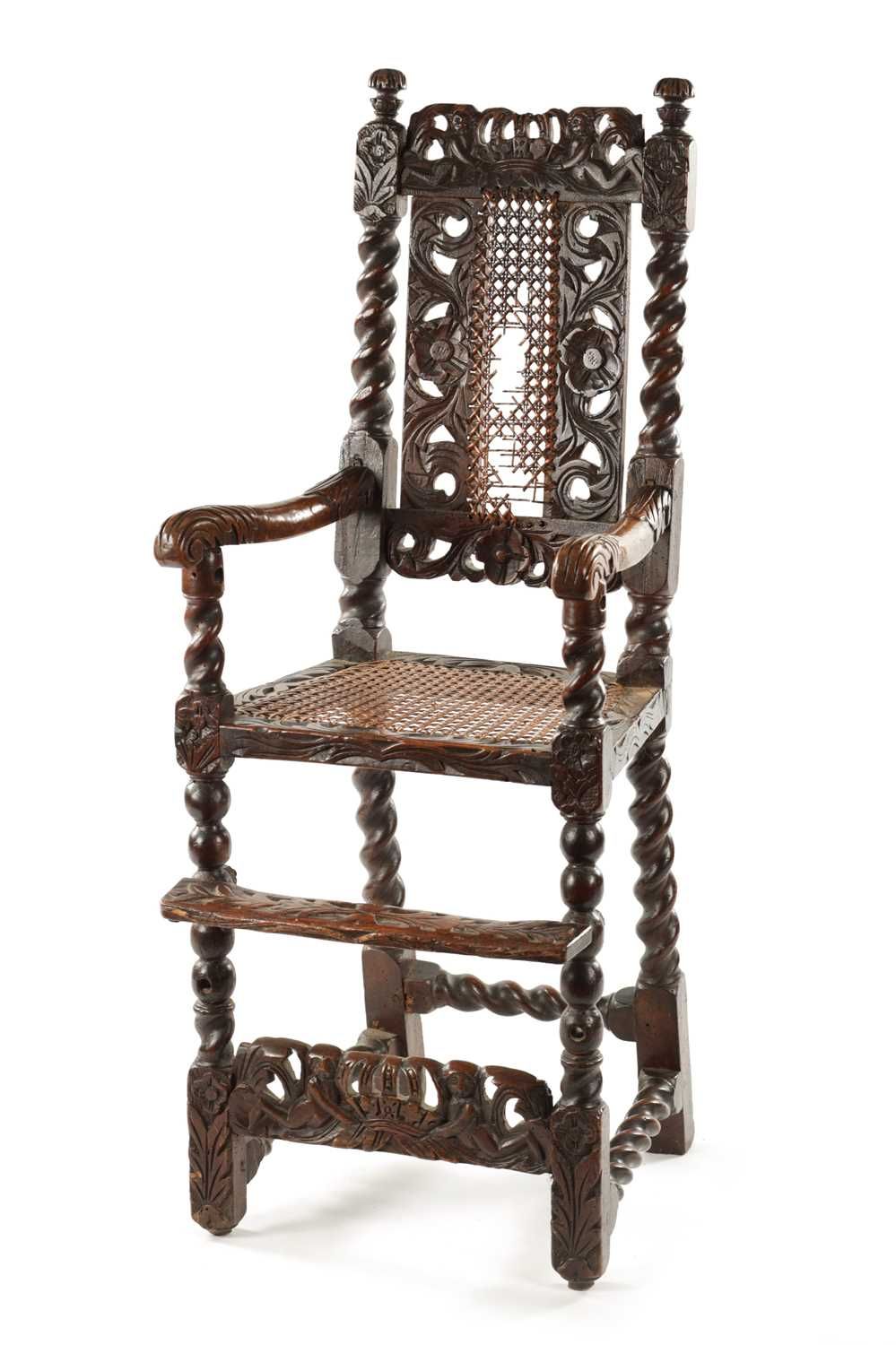 A RARE CHARLES II JOINED WALNUT CHILD’S HIGH CHAIR 一张罕见的查理二世时期的拼接胡桃木儿童高脚椅，精心制作的叶&hellip;