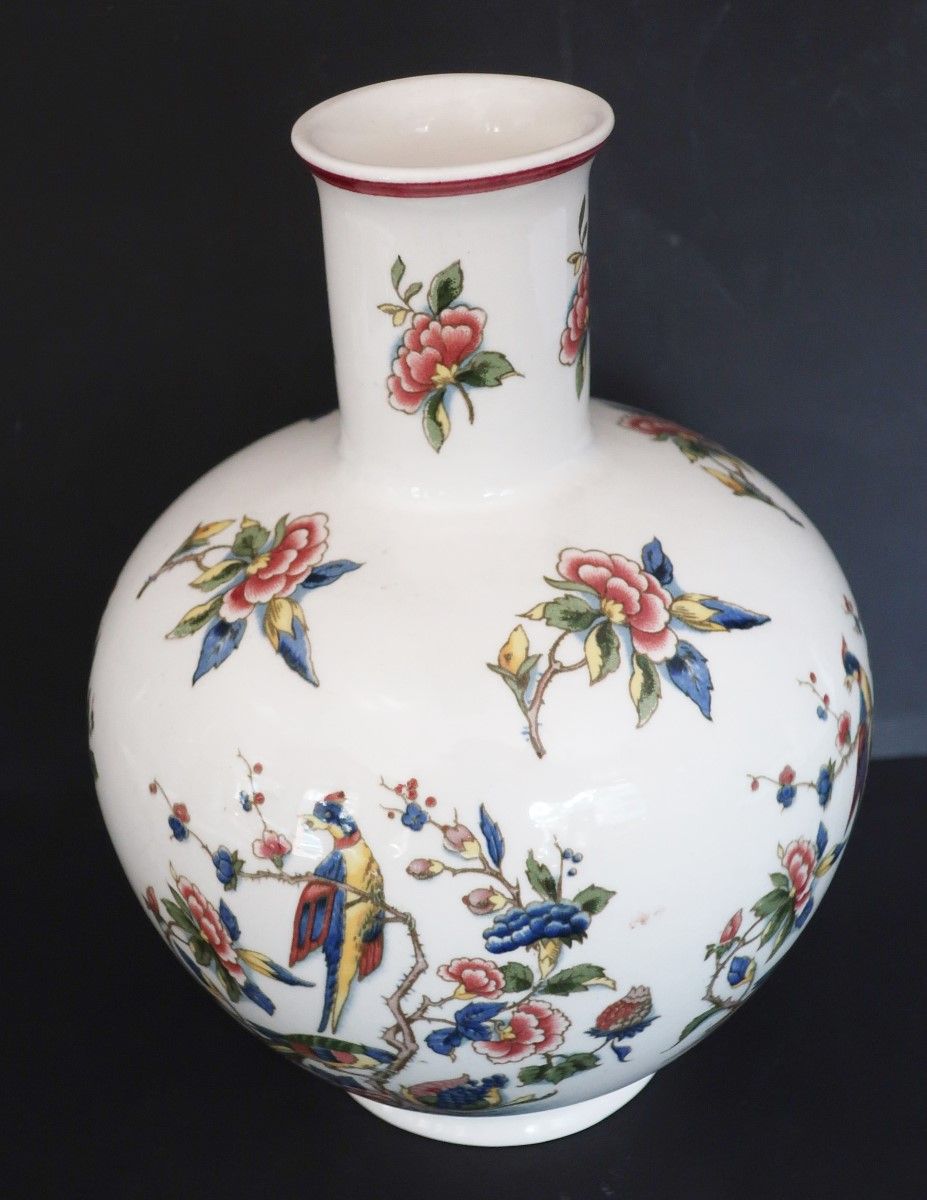 Null Vase ventral en faïence, décoré de motifs floraux et figuratifs, Villeroy &&hellip;