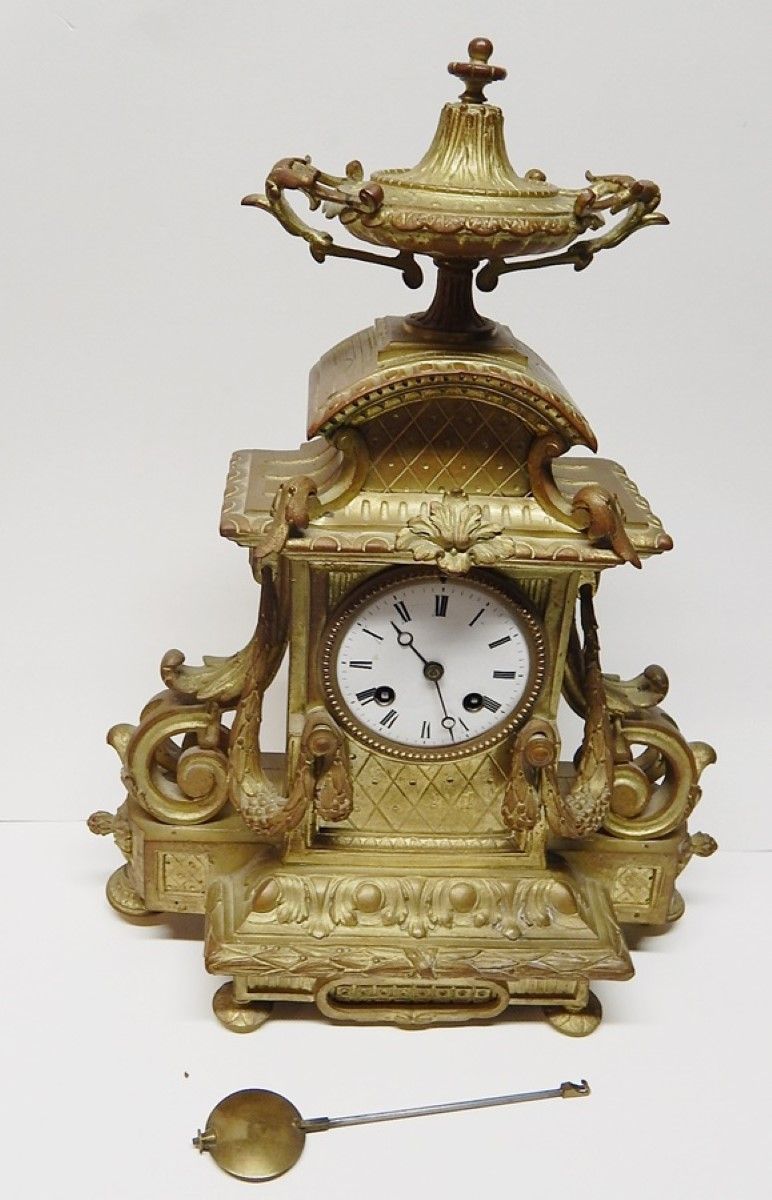 Null 带钟声的摆锤，青铜，19世纪上半叶，高约41厘米