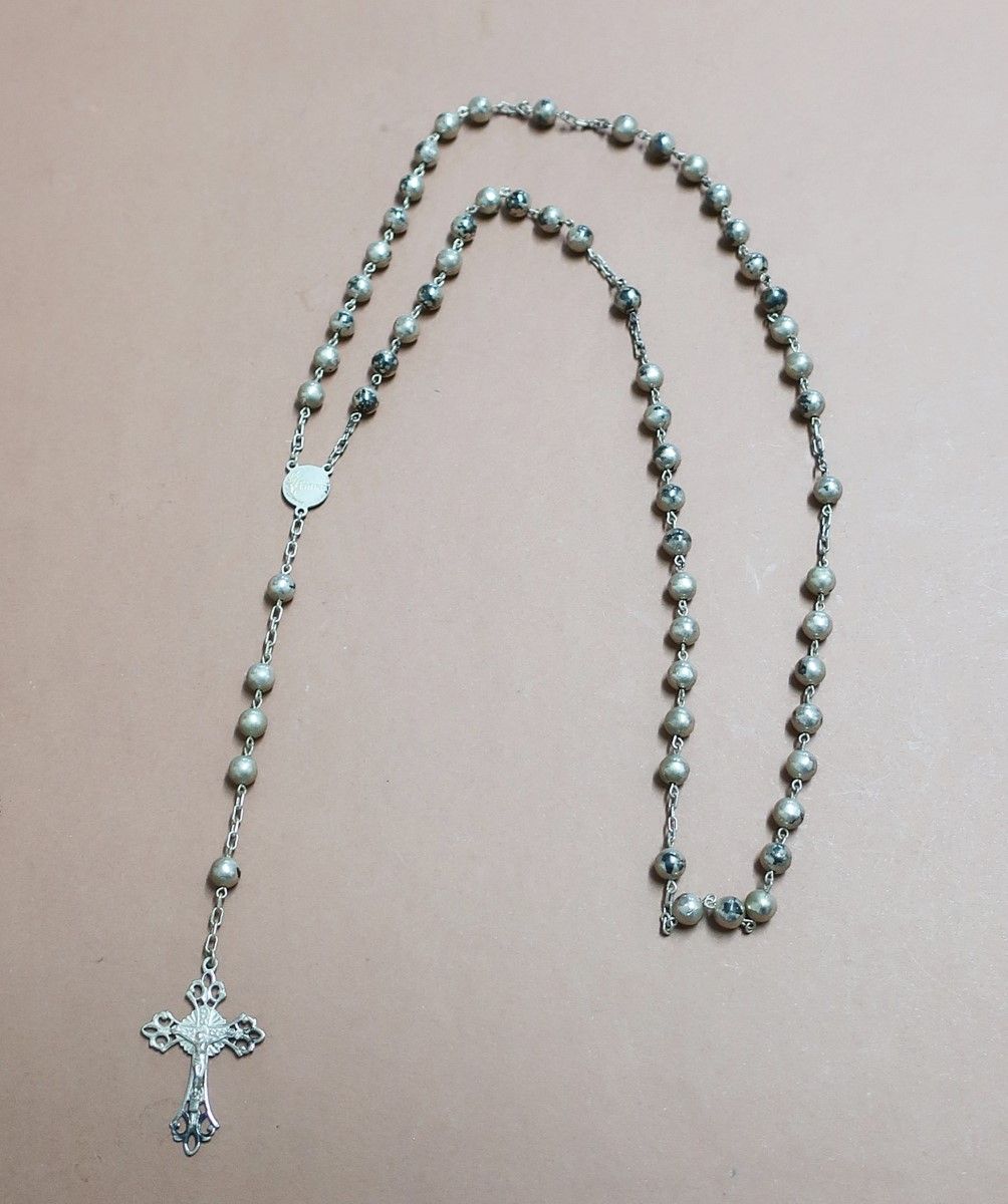 Null Chapelet avec pendentif en forme de croix, marqué Fatima au dos, longueur e&hellip;