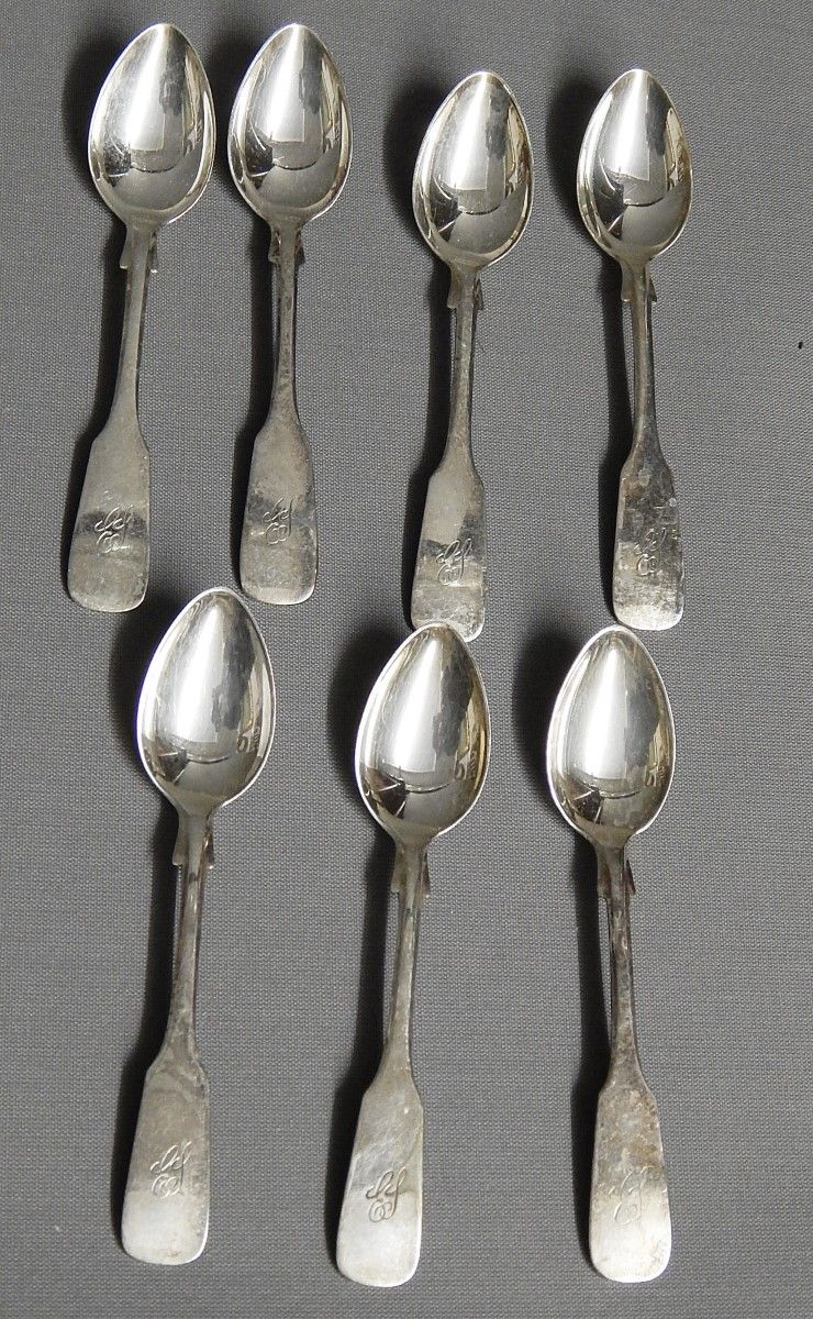 Null Mixed lot of 7 demitasse spoons,800 silver,spade decoration,monogrammed "ES&hellip;